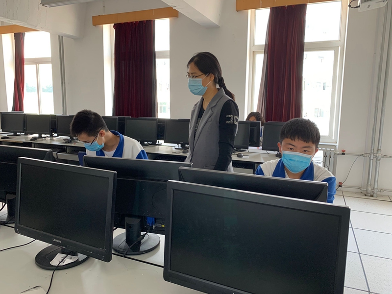 谷红--社团照片1.jpg