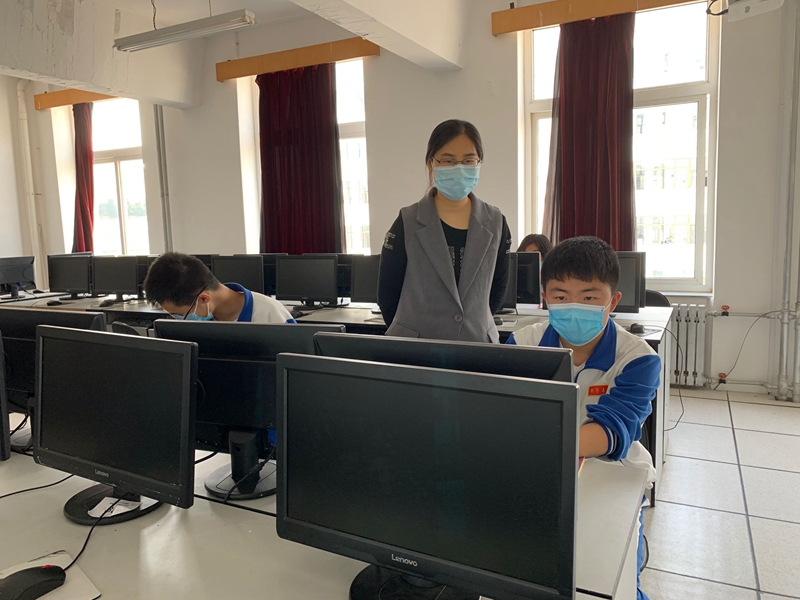 谷红--社团照片2.jpg