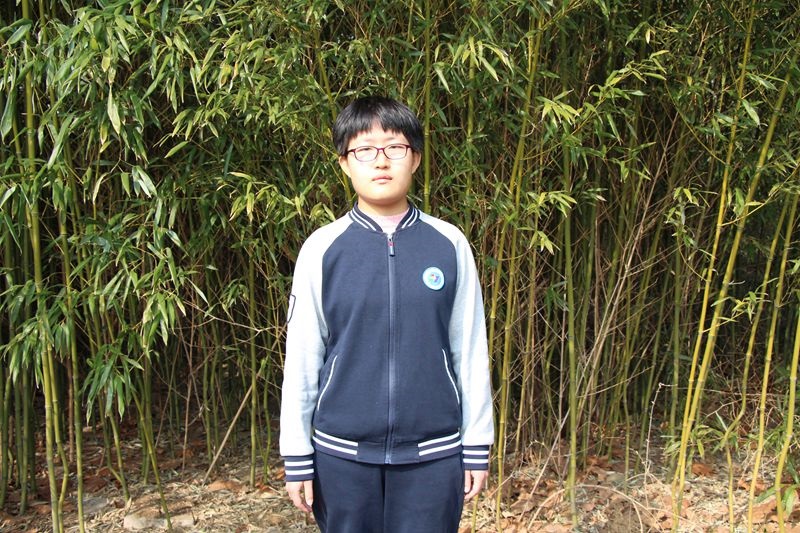 陈依霏8.JPG