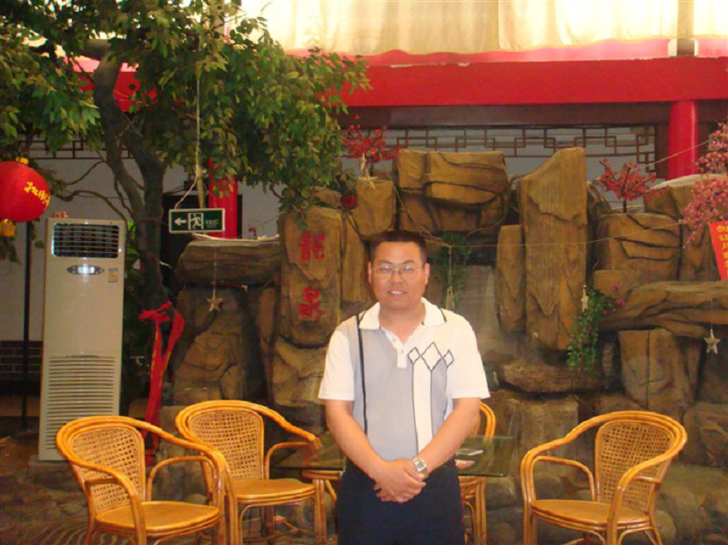 梁林杰.png