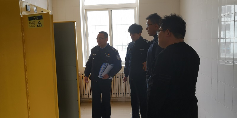 3学校检查.jpg
