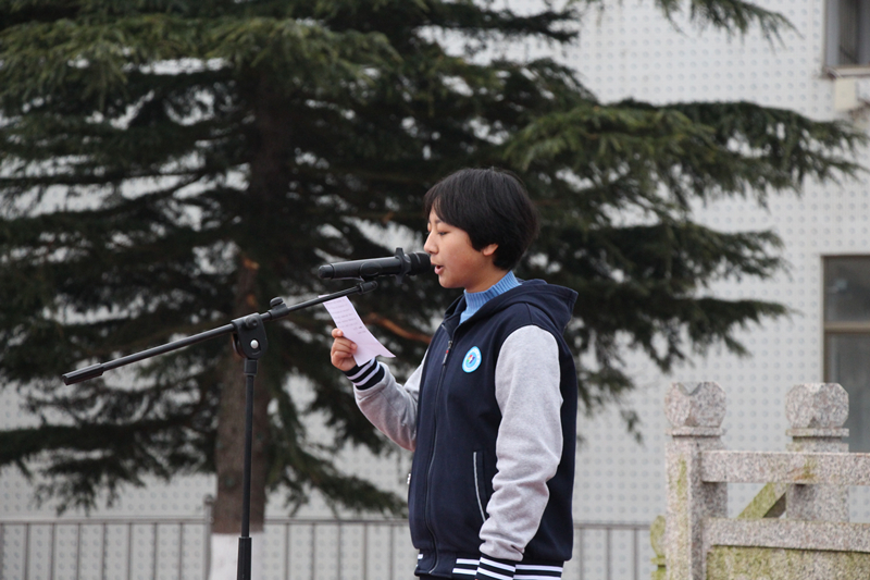 学生.jpg