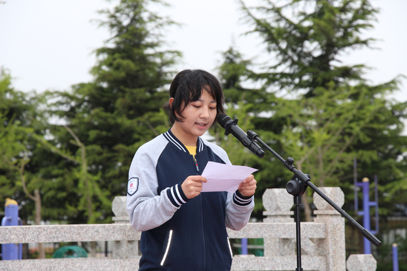 学生.jpg